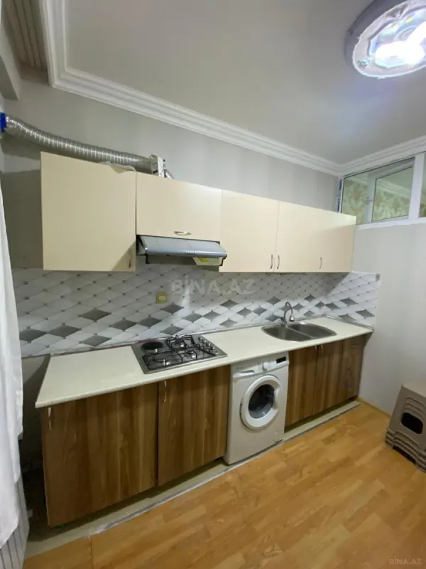 Kirayə verilir 2 otaqlı mənzil 65 m²