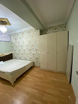 Kirayə verilir 2 otaqlı mənzil 65 m²
