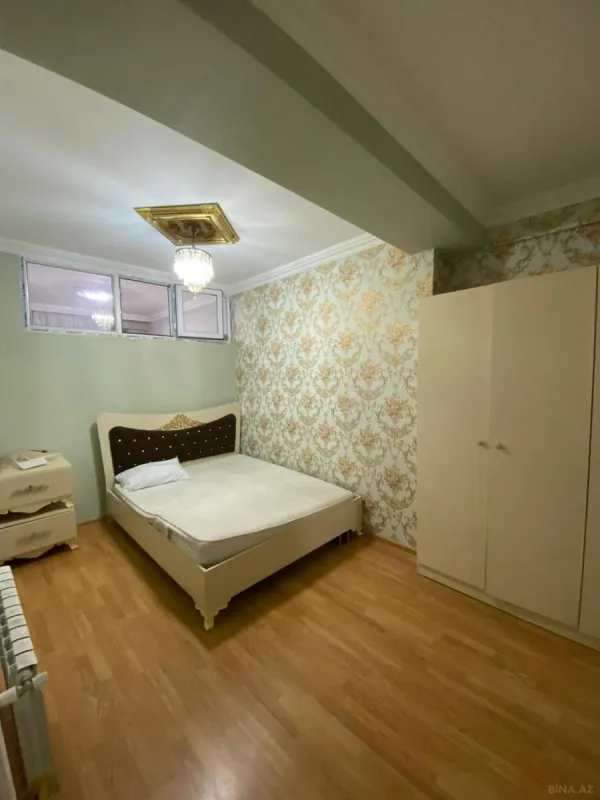 Kirayə verilir 2 otaqlı mənzil 65 m²