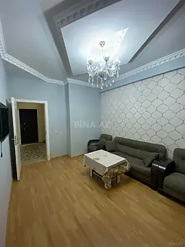 Kirayə verilir 2 otaqlı mənzil 65 m²