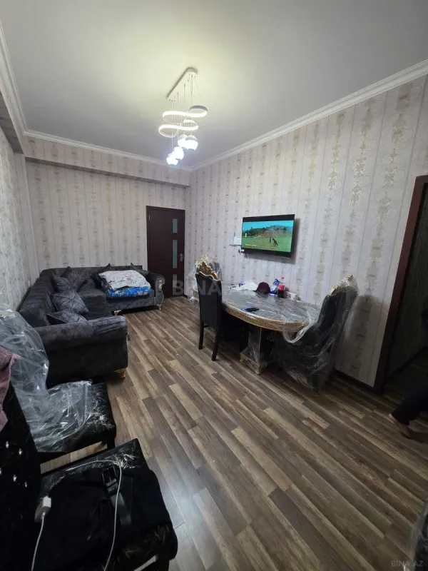 Kirayə verilir 2 otaqlı mənzil 56 m²