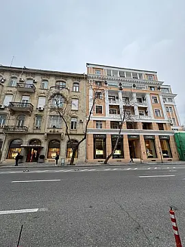 Satılır 3 otaqlı mənzil 102 m² — Bakı, Sahil qəs. 3 otaq 102.00 m²