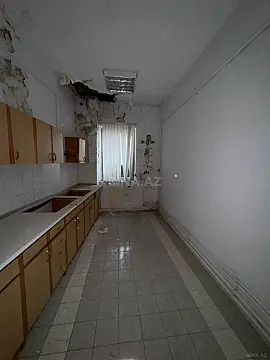 Satılır 3 otaqlı mənzil 102 m²