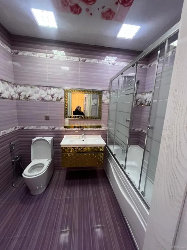 Kirayə verilir 2 otaqlı mənzil 92 m²