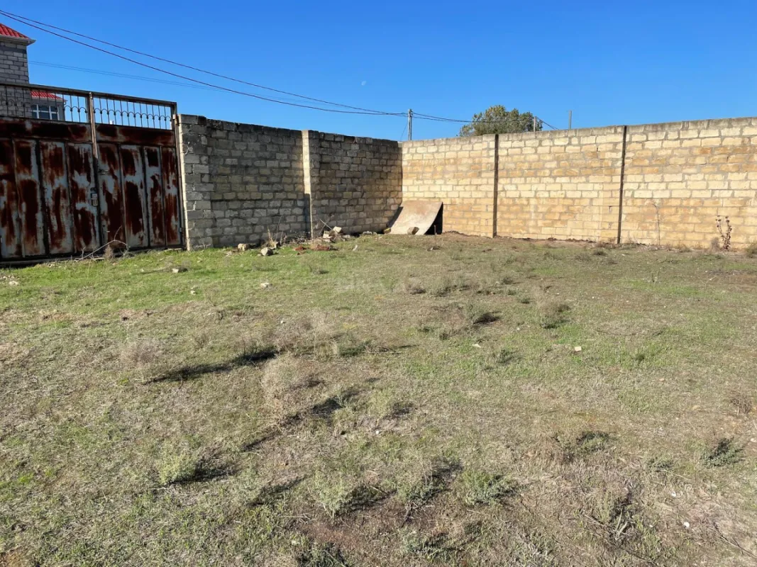 Satılır torpaq sahəsi 10 m²