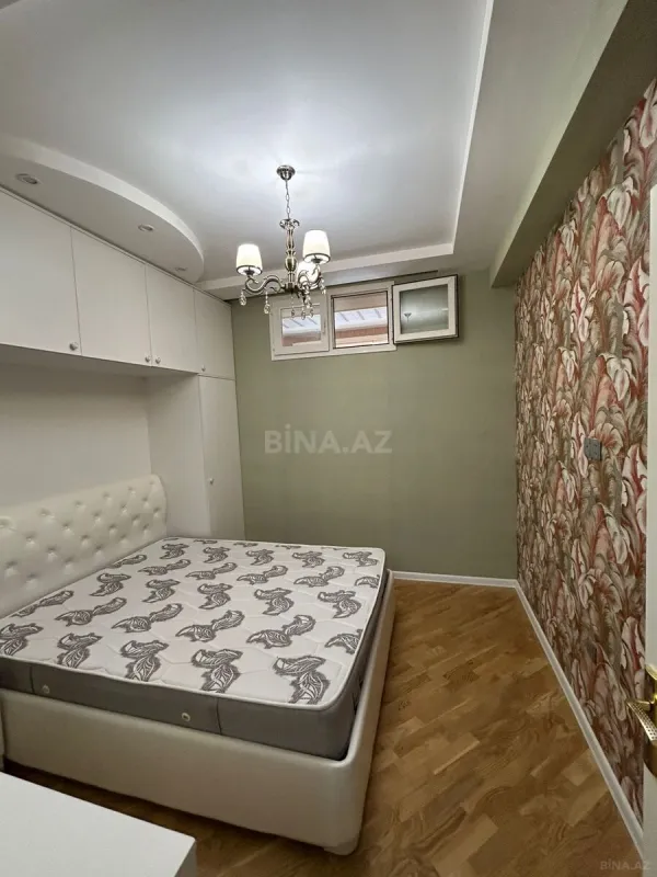 Kirayə verilir 2 otaqlı mənzil 60 m²