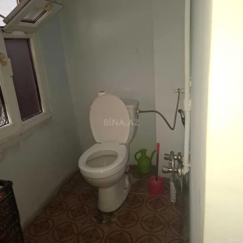 Satılır 4 otaqlı mənzil 93 m²