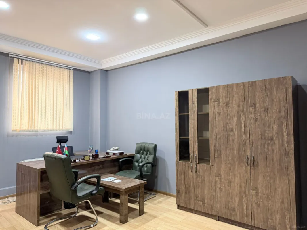 Kirayə verilir 4 otaqlı ofis 150 m²