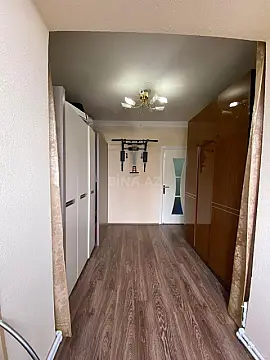 Satılır 5 otaqlı mənzil 112 m²