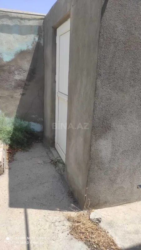 Satılır 4 otaqlı həyət evi 200 m²