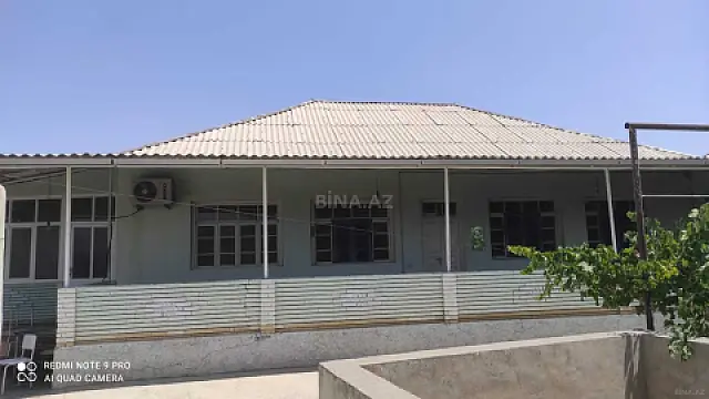 Satılır 4 otaqlı həyət evi 200 m² — Naxçıvan 4 otaq 200.00 m²