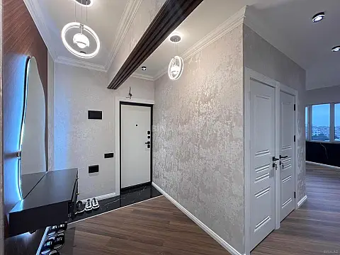 Satılır 3 otaqlı mənzil 80 m²