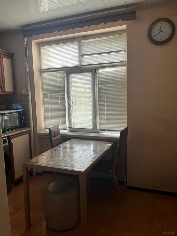 Satılır 2 otaqlı mənzil 60 m²