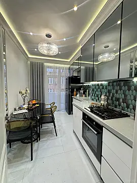 Satılır 3 otaqlı mənzil 117 m² — Bakı, İnşaatçılar 3 otaq 117.00 m²