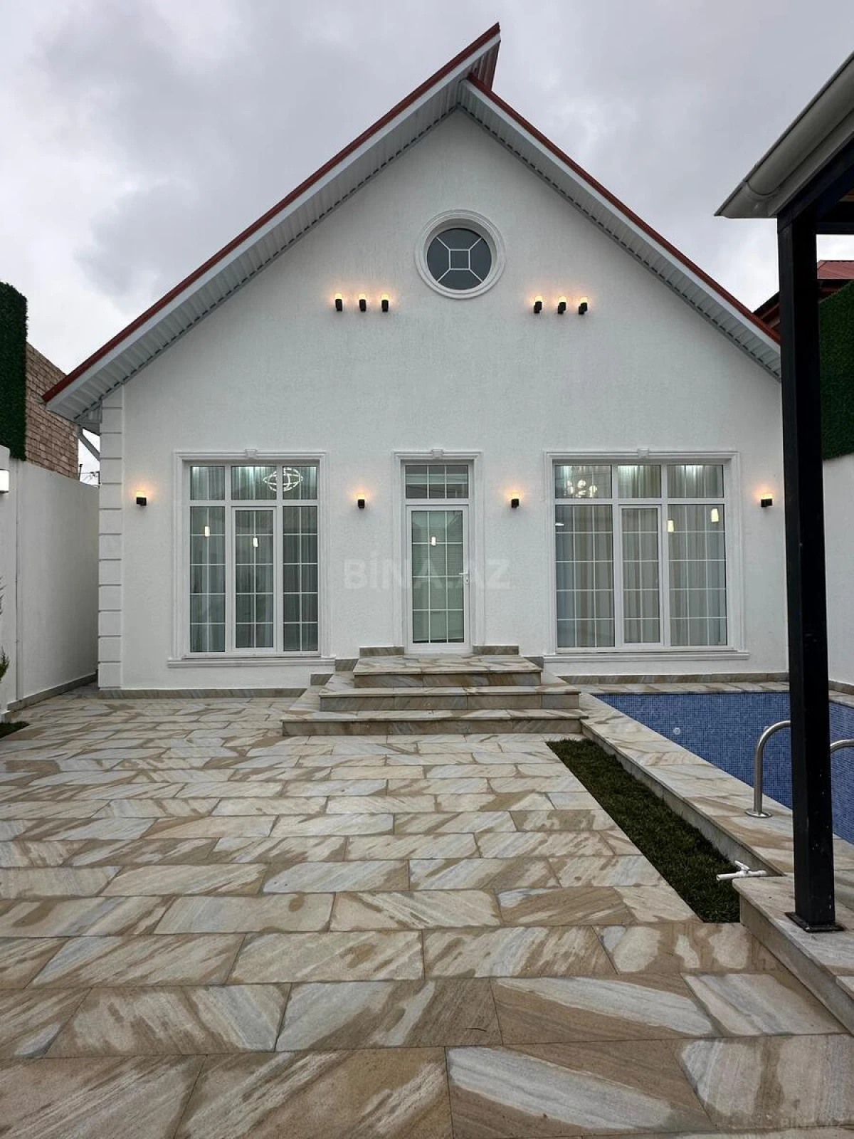 Satılır 4 otaqlı həyət evi 150 m²
