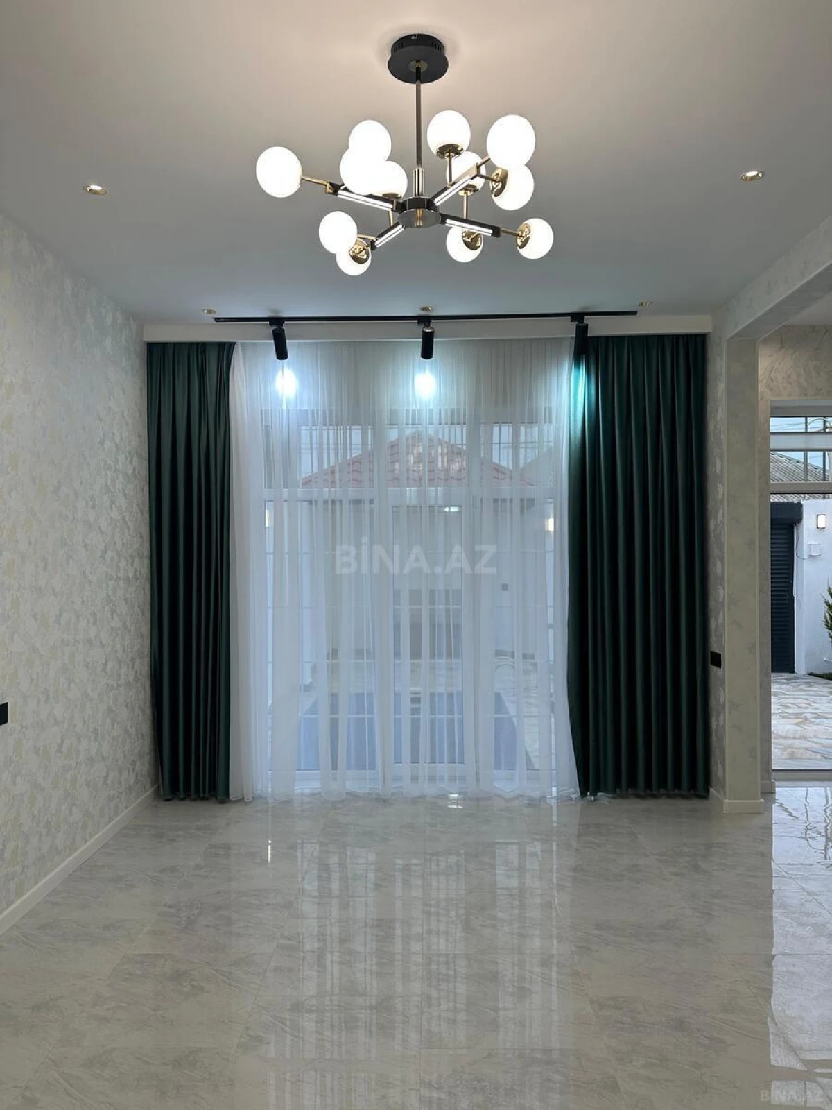 Satılır 4 otaqlı həyət evi 150 m²