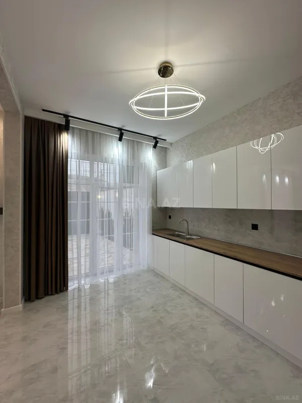 Satılır 4 otaqlı həyət evi 150 m²