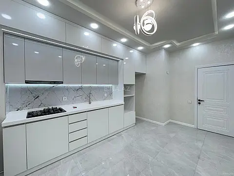 Satılır 3 otaqlı mənzil 96 m²
