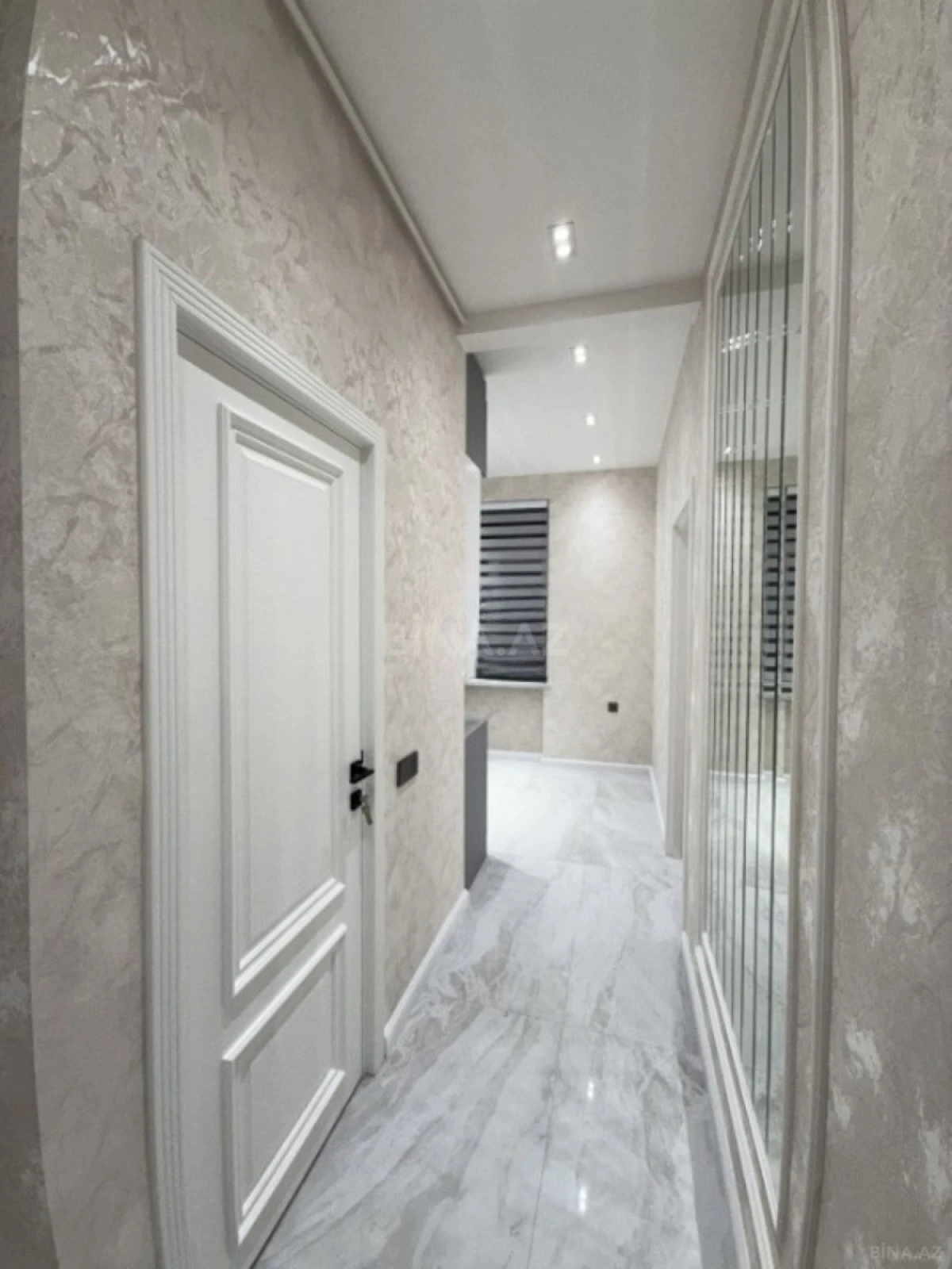 Satılır 2 otaqlı mənzil 45 m²