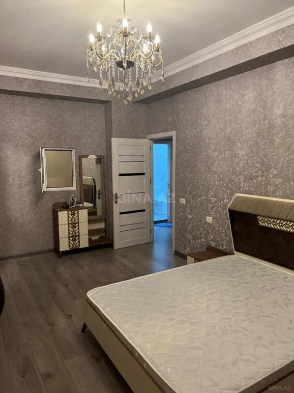 Kirayə verilir 2 otaqlı mənzil 60 m²