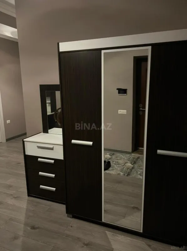 Kirayə verilir 2 otaqlı mənzil 60 m²
