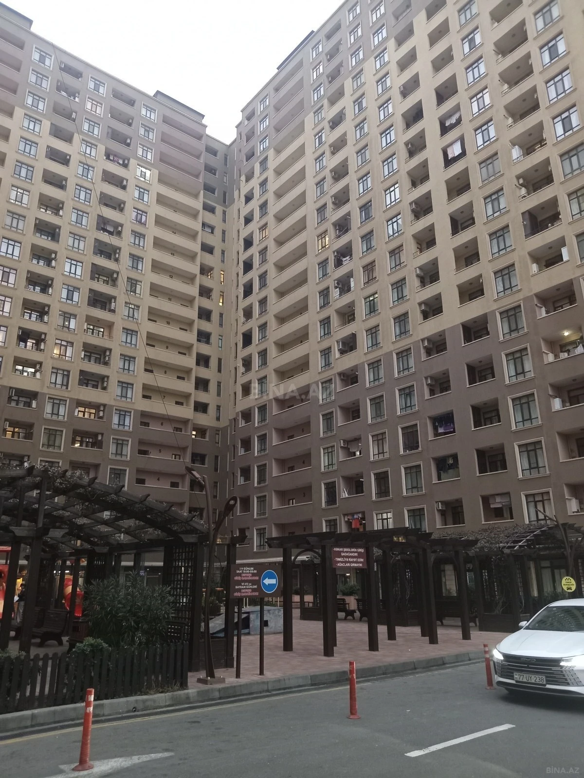 Kirayə verilir 2 otaqlı mənzil 60 m²