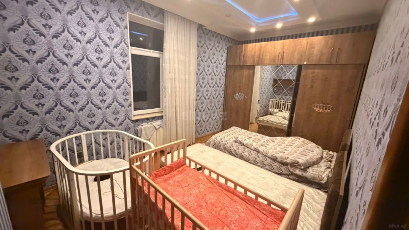 Kirayə verilir 3 otaqlı mənzil 120 m²