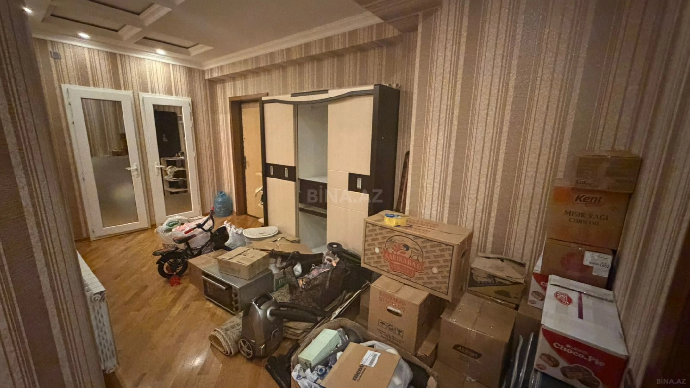 Kirayə verilir 3 otaqlı mənzil 120 m²