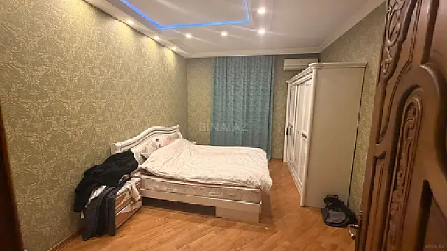 Kirayə verilir 3 otaqlı mənzil 120 m²
