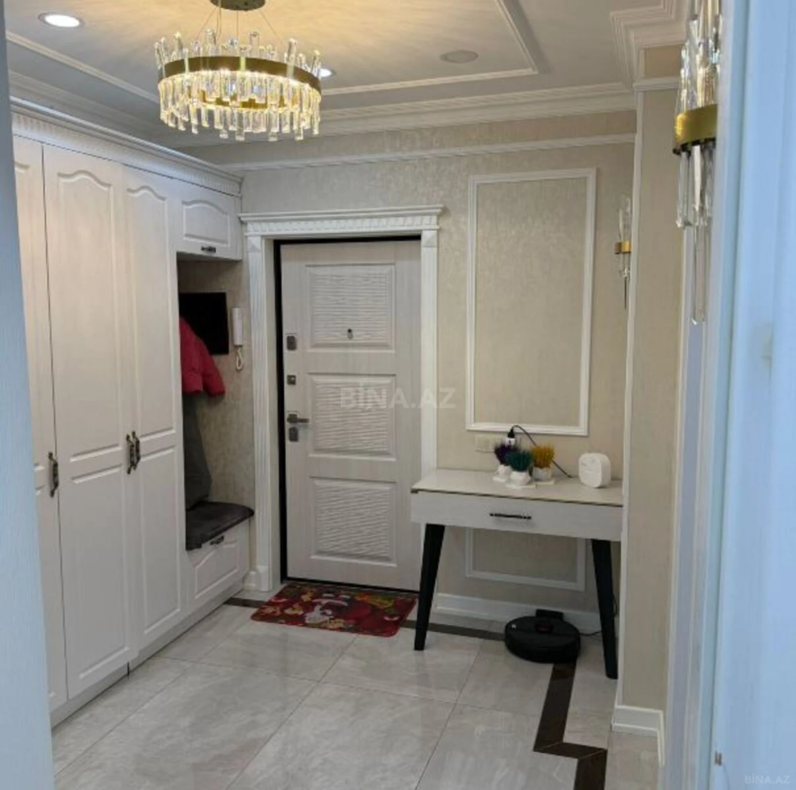 Satılır 3 otaqlı mənzil 100 m²