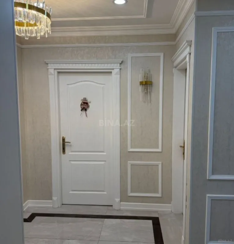 Satılır 3 otaqlı mənzil 100 m²