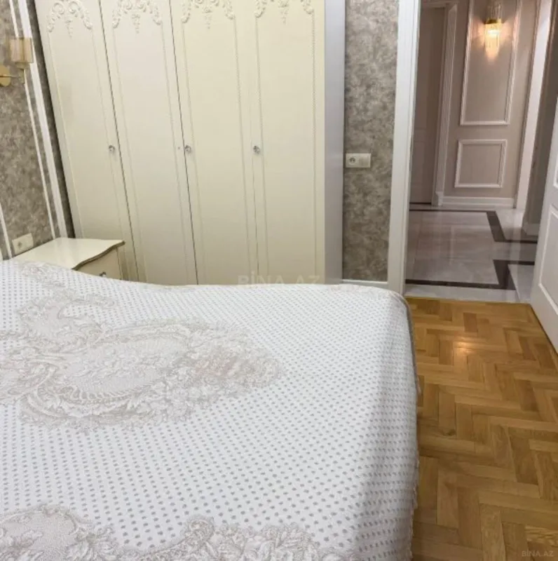 Satılır 3 otaqlı mənzil 100 m²