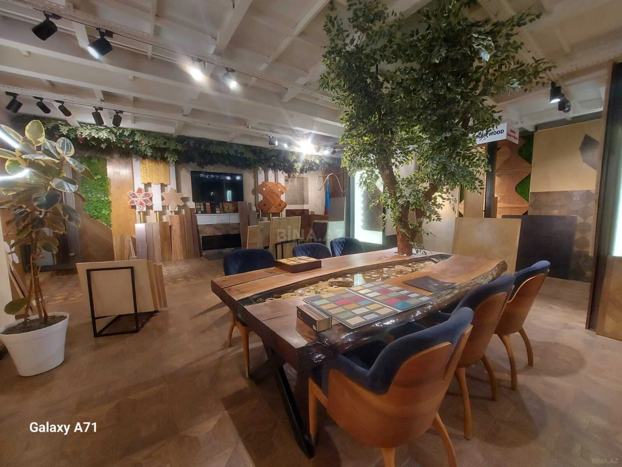 Kirayə verilir obyekt 300 m²