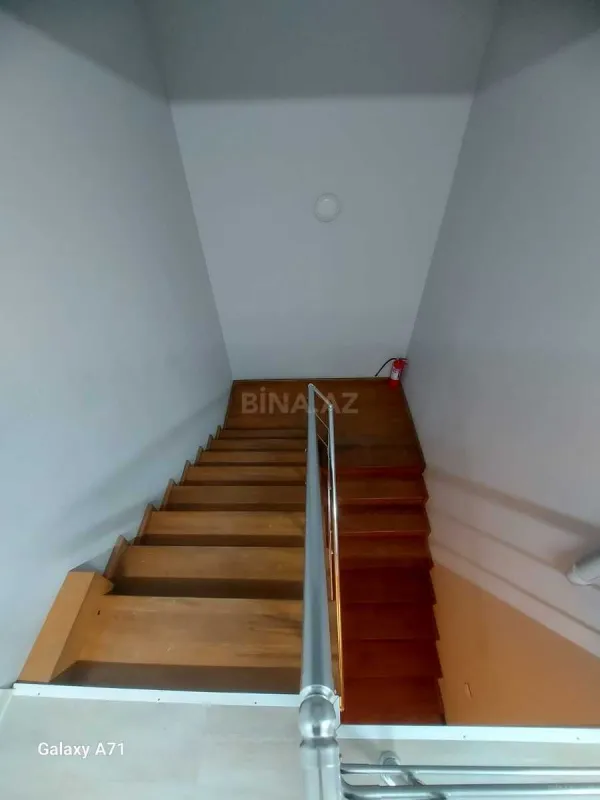 Kirayə verilir obyekt 300 m²