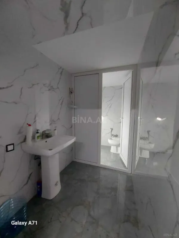 Kirayə verilir obyekt 300 m²