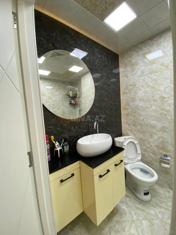 Satılır 2 otaqlı mənzil 56.7 m²