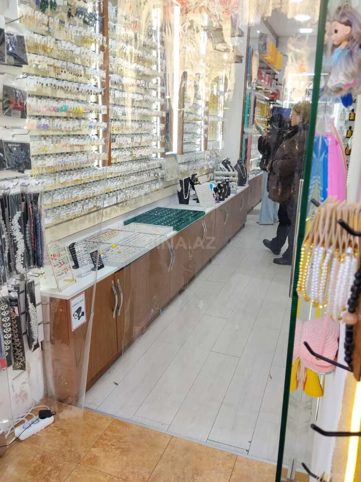 Satılır obyekt 31.5 m²