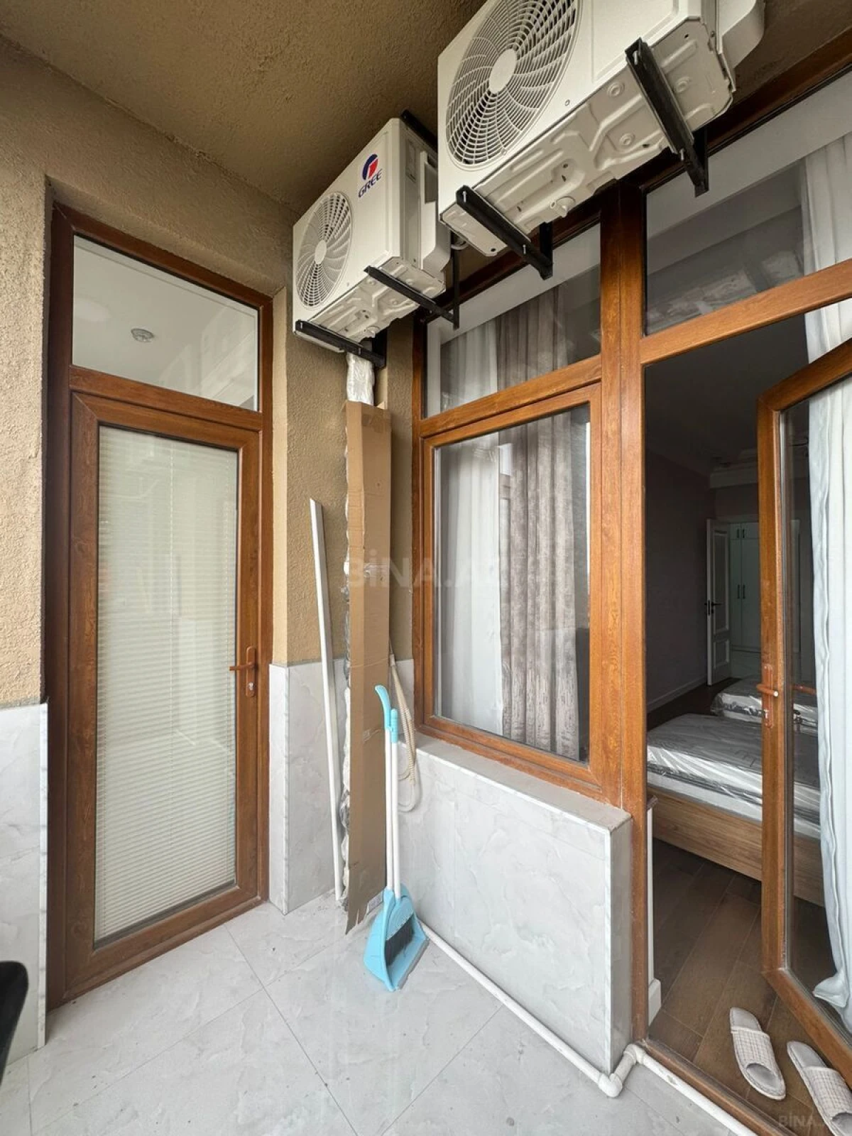 Kirayə verilir 3 otaqlı mənzil 105 m²