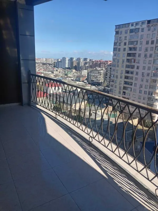 Kirayə verilir 2 otaqlı mənzil 90 m²