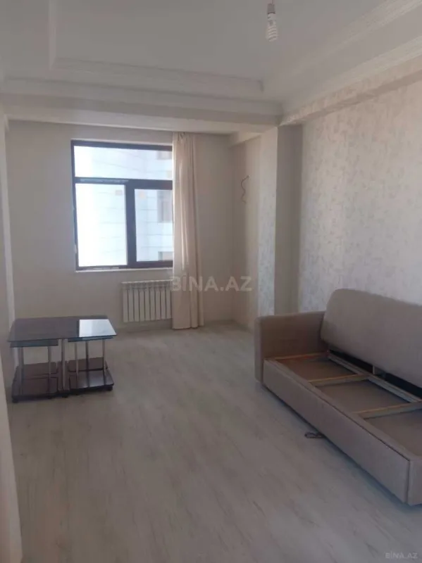 Kirayə verilir 2 otaqlı mənzil 90 m²