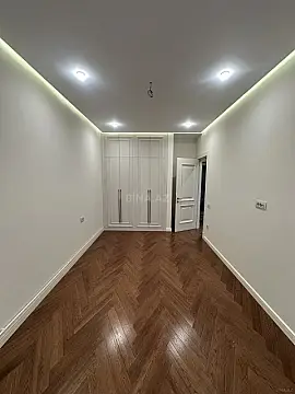 Satılır 2 otaqlı mənzil 68.3 m²