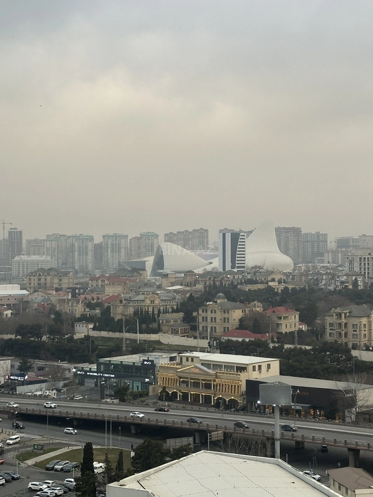 Satılır 2 otaqlı mənzil 68.3 m²