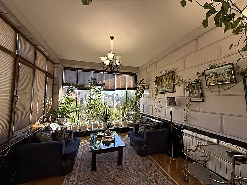 Satılır 7 otaqlı həyət evi 540 m²