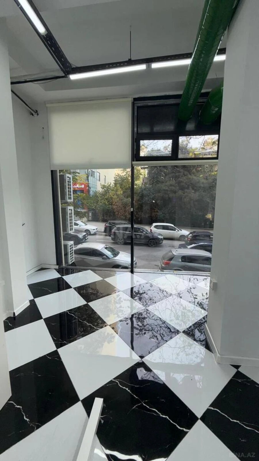 Kirayə verilir obyekt 90 m²