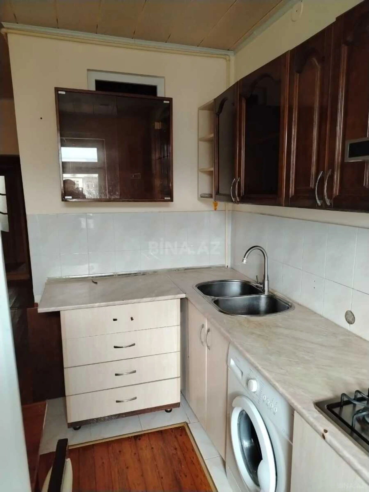 Kirayə verilir 2 otaqlı mənzil 46 m²