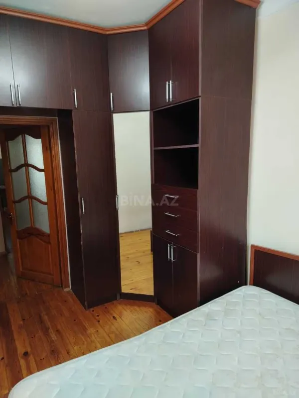 Kirayə verilir 2 otaqlı mənzil 46 m²