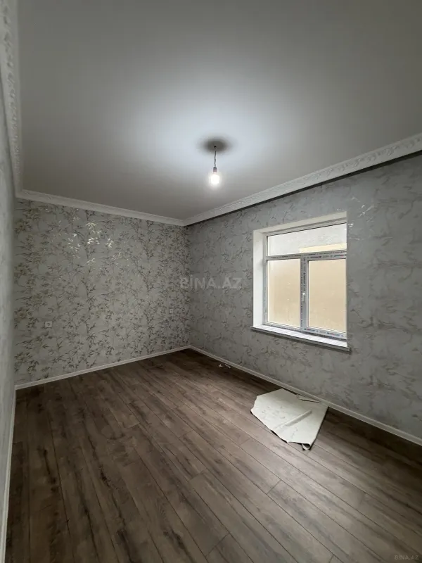 Satılır 5 otaqlı həyət evi 200 m²