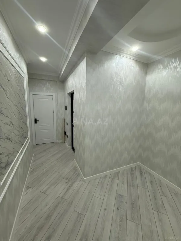 Satılır 4 otaqlı mənzil 103 m²