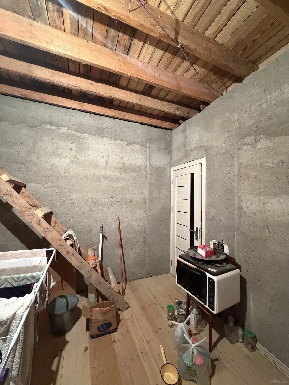 Satılır 5 otaqlı həyət evi 120 m²