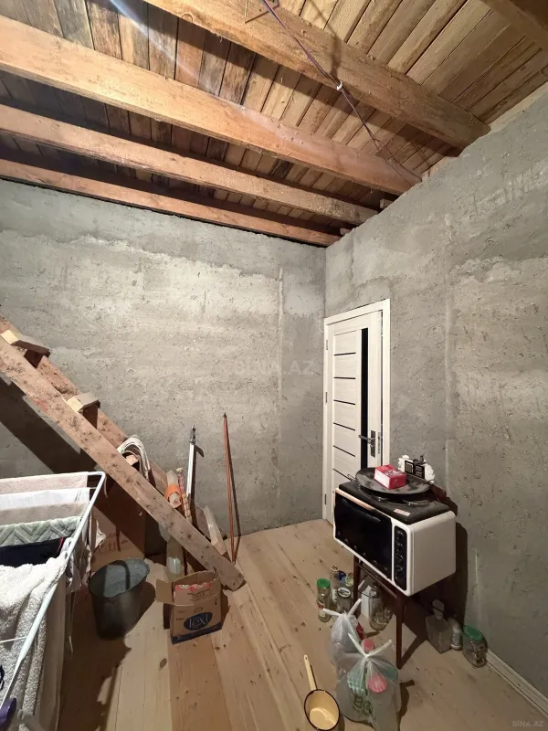 Satılır 5 otaqlı həyət evi 120 m²